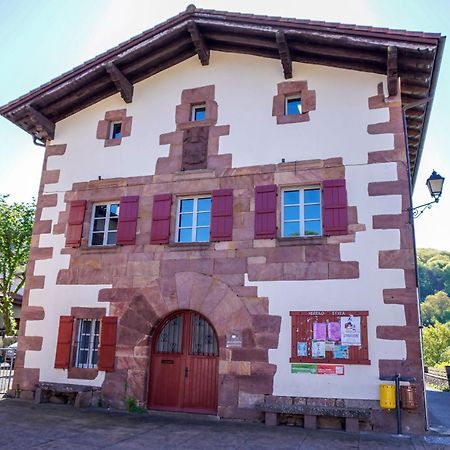 Amaiurko Aterpea Hostel Maya del Baztán Εξωτερικό φωτογραφία