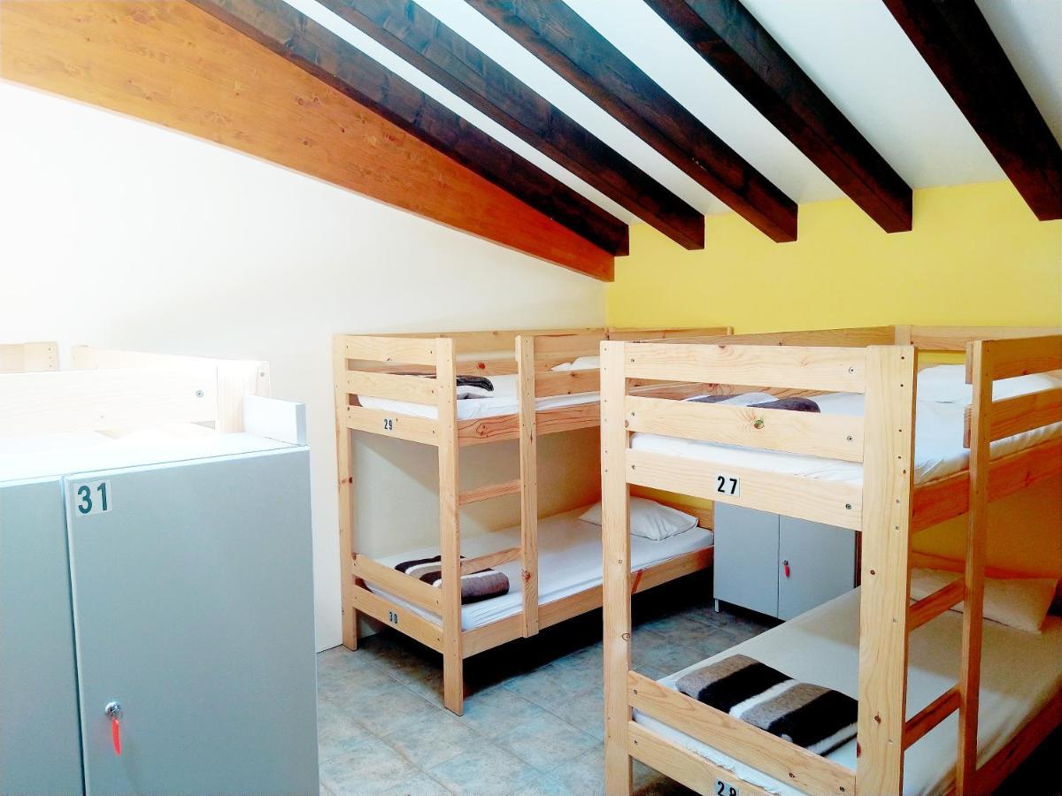 Amaiurko Aterpea Hostel Maya del Baztán Εξωτερικό φωτογραφία