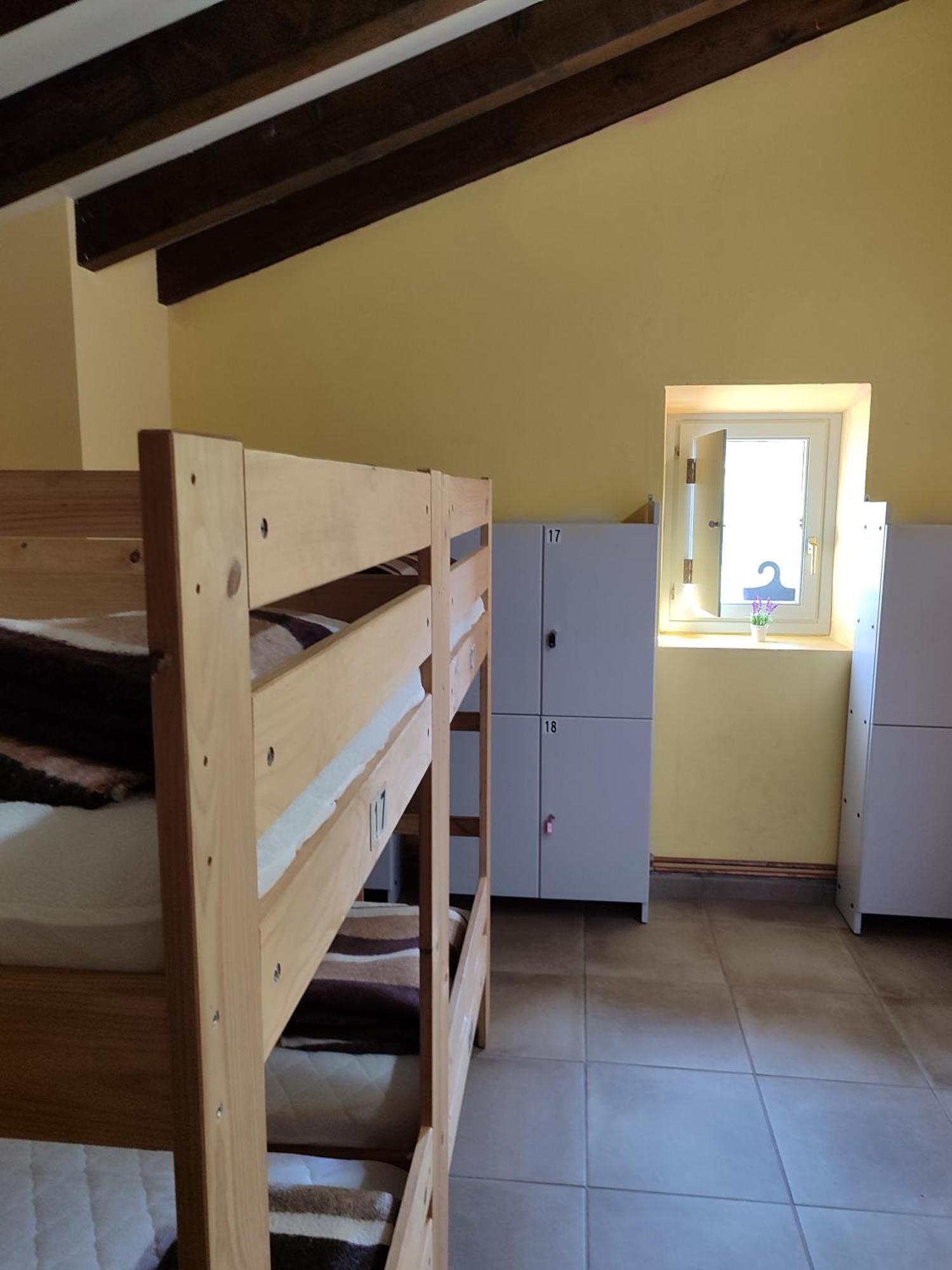 Amaiurko Aterpea Hostel Maya del Baztán Εξωτερικό φωτογραφία
